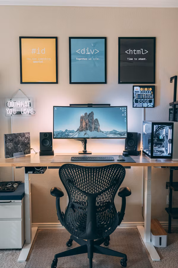 HTML CSS